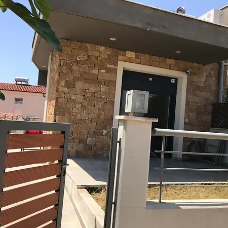 Kali Stalonia 3 Appartement *