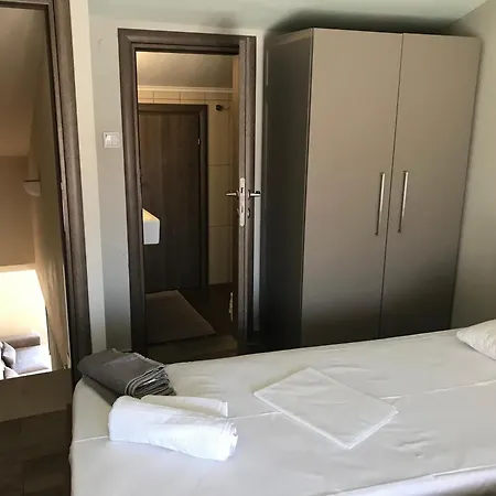 Kali Stalonia 3 Appartement *